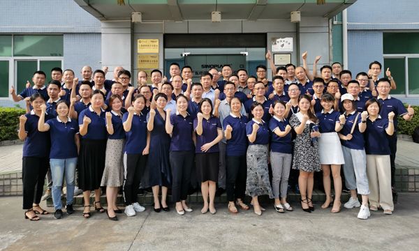 同生长，，，，，，共拼搏――99499威尼斯年中营业会胜利召开